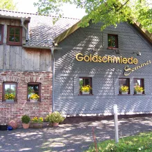 Unser Standort mit Atelier und Schmiede