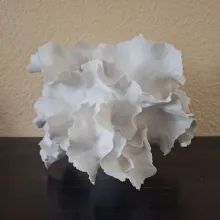 Wellenskulptur Porzellan