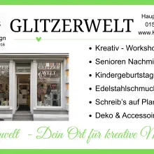 Ladeneingang und Kurzbeschreibung der Glitzerwelt