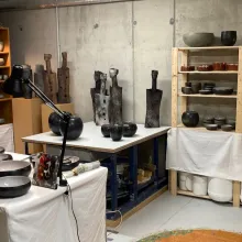 Blick in die Werkstatt während einer Ausstellung