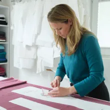 Zuschnitt eines Kleides