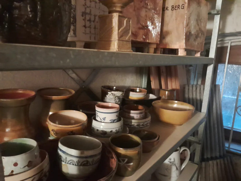 Bau- und Gebrauchskeramik