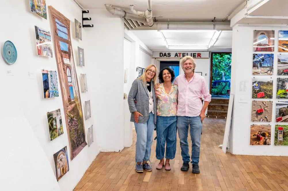 Gemeinschaftsatelier (von links Anke Frese-Brammer, Aisha Khatib, Thomas Ratjen)