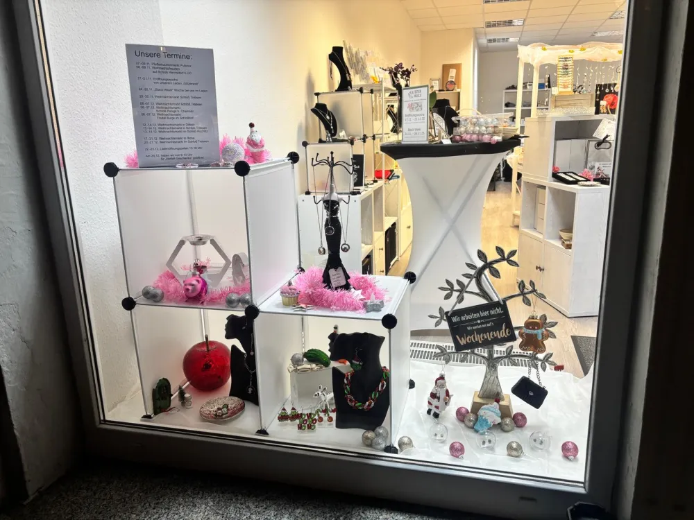 Schaufenster am Abend