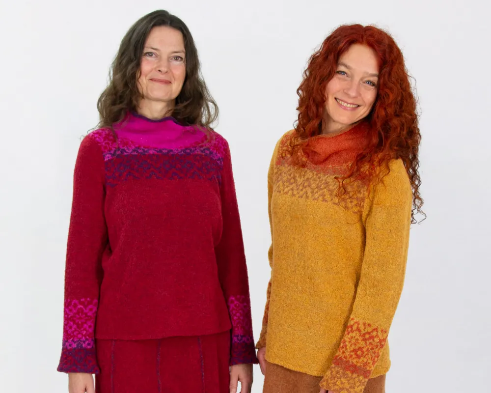 Gestrickte Pullis