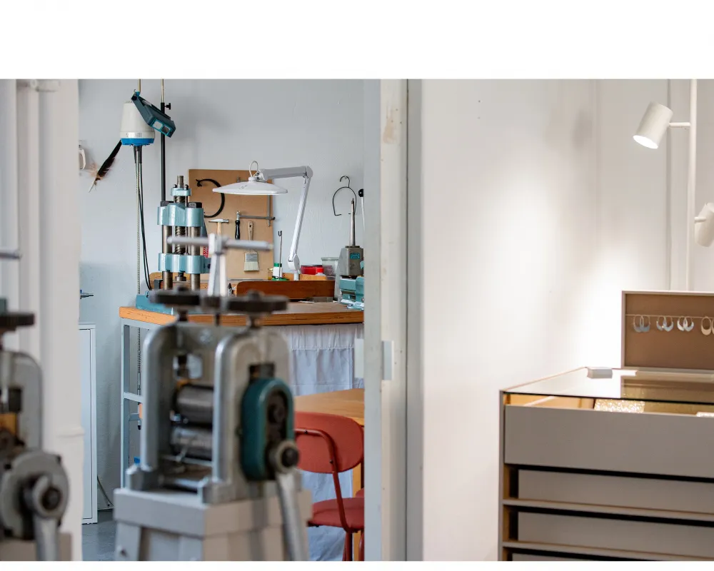 Sabrina Ackermann Blick ins Atelier
