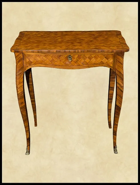 Rokoko Beistelltisch