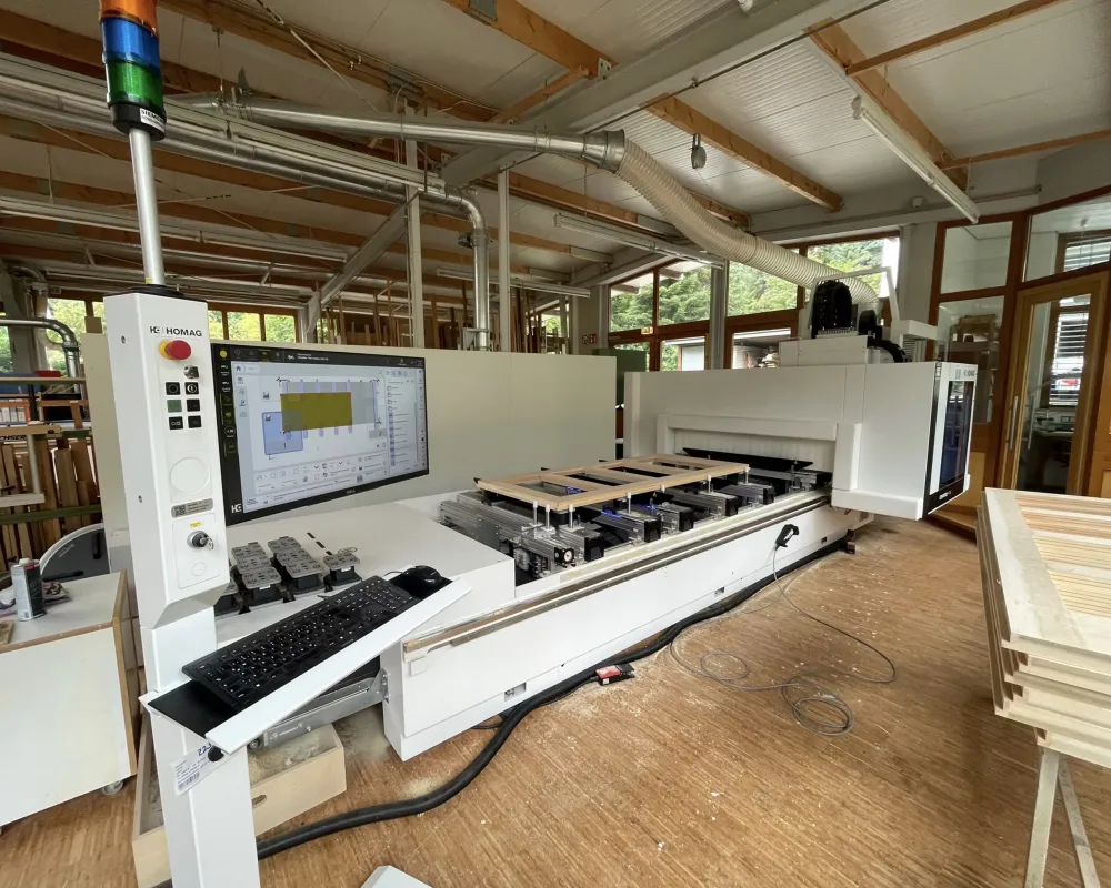 CNC-Bearbeitung von Holzbauteilen