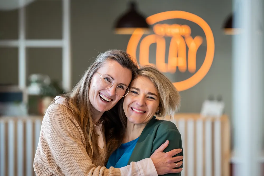 Christian von't Hoen Claudia & Laura: Gründerinnen von Studio CLAY