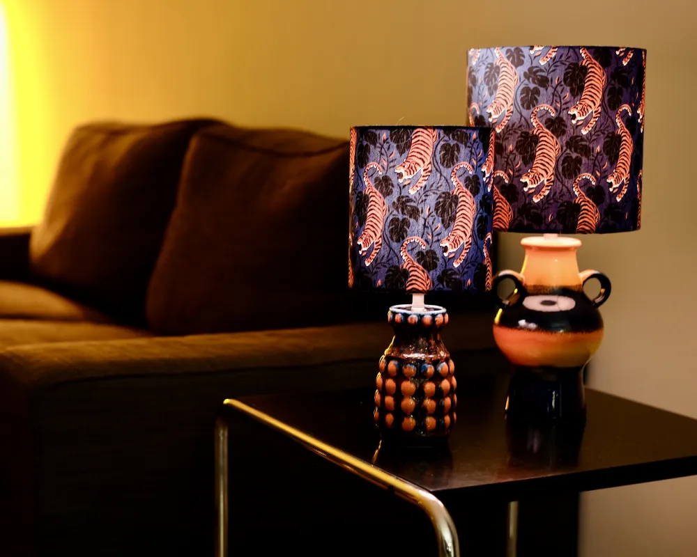 Kabellose Lampen aus Vintage Vasen gefertigt - geeignet für Drinnen und Draußen