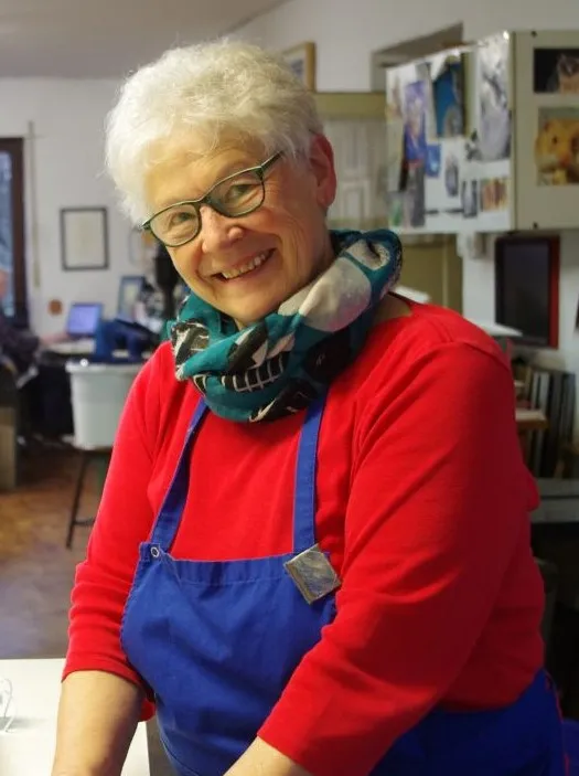 Buchbindermeisterin Regina Klein