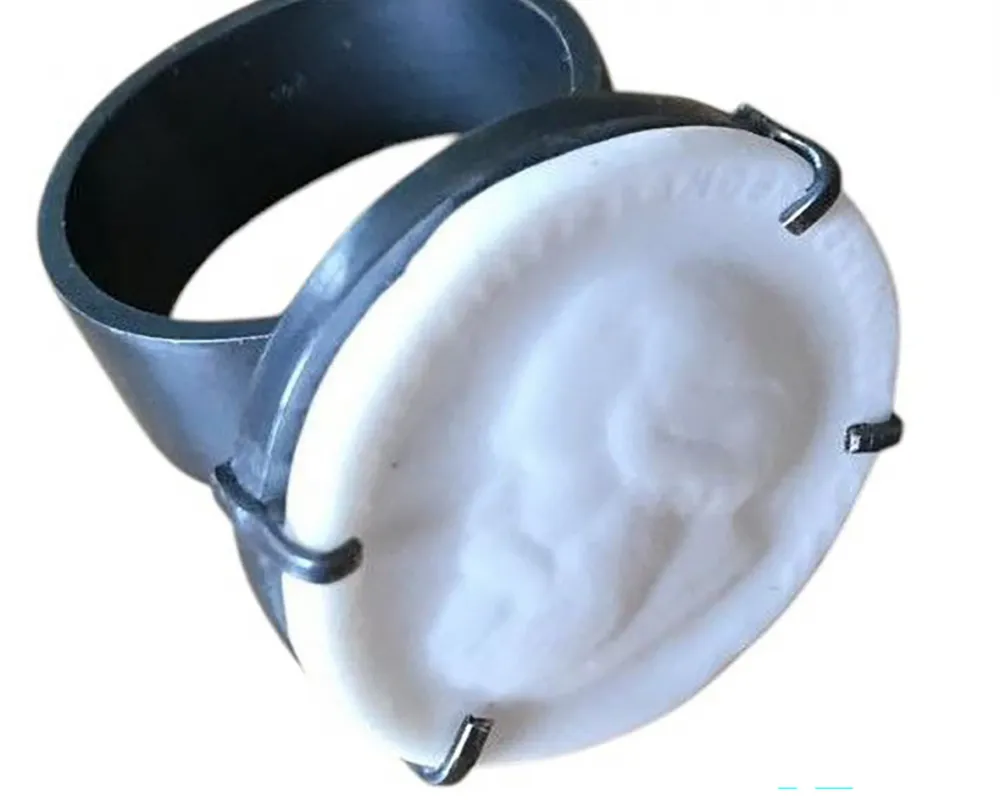 Ring K.M., Ag925 geschwärzt mit Porzellan