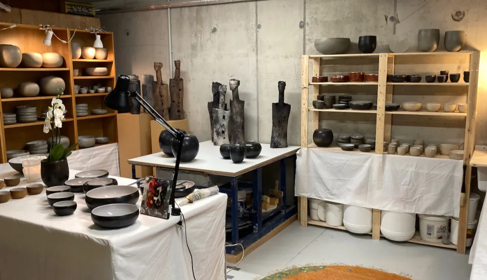 Blick in die Werkstatt während einer Ausstellung