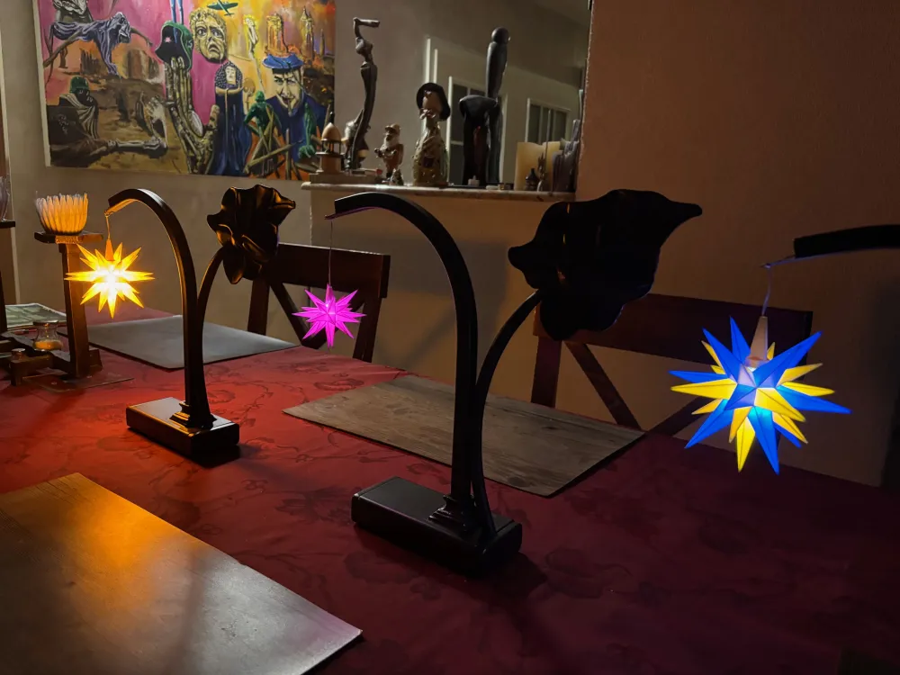 Herrenhuter Sternhalter mit Batteriefach