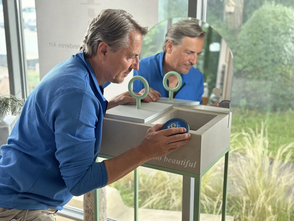 Schmucktisch "hello beautiful"