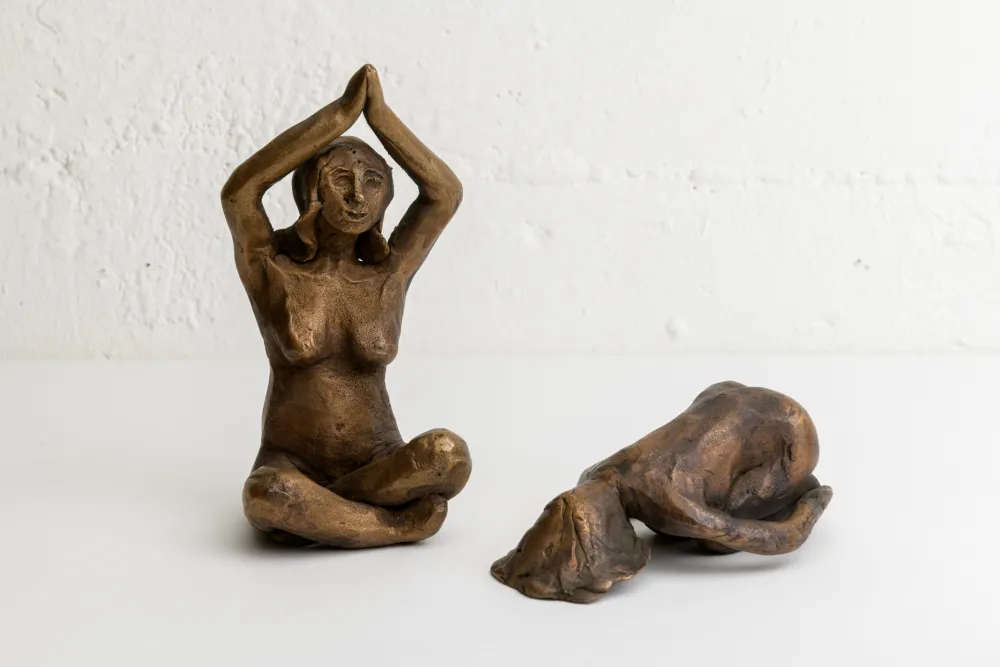 UTE ART Bronzeskulptur  'Morgenyoga'