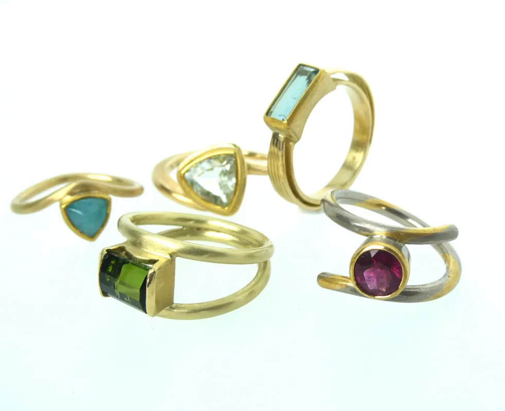Edelsteinringe Ringe aus Gold mit Edelsteinen