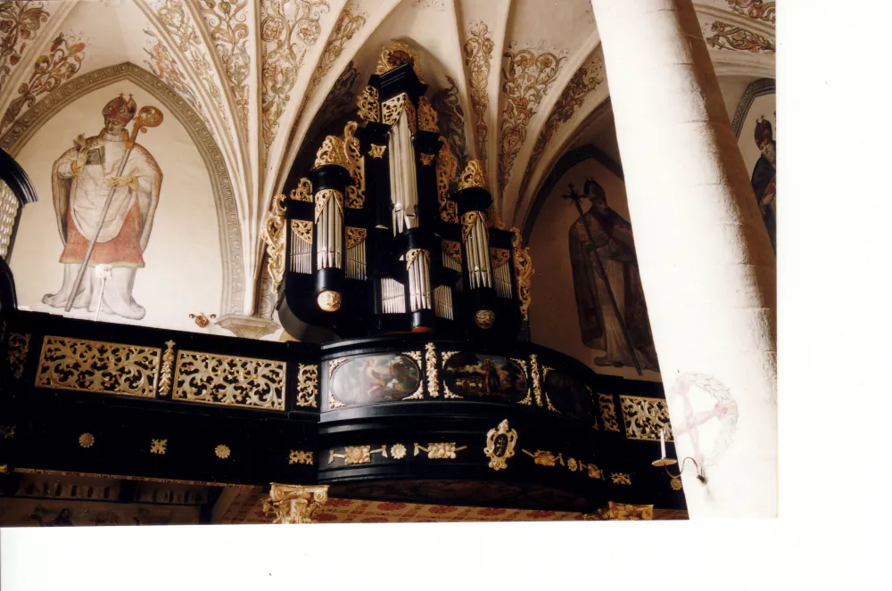Neue Orgel in Heilig Kreuz in Krakau, Polen