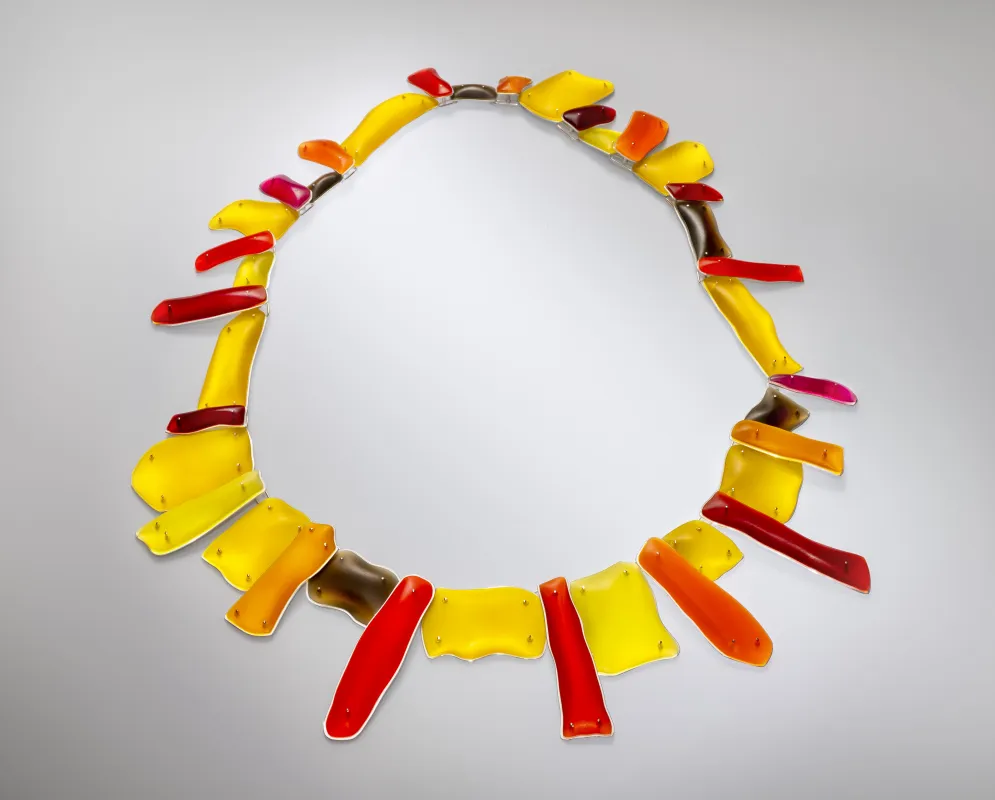 Halsschmuck Oktober von Sabine Reichert