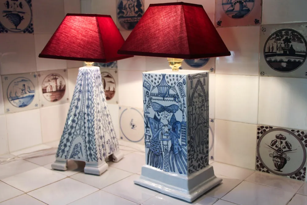 Handbemalte Fayence-Lampen