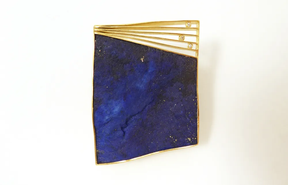 Brosche/Anhänger mit Lapislazuli