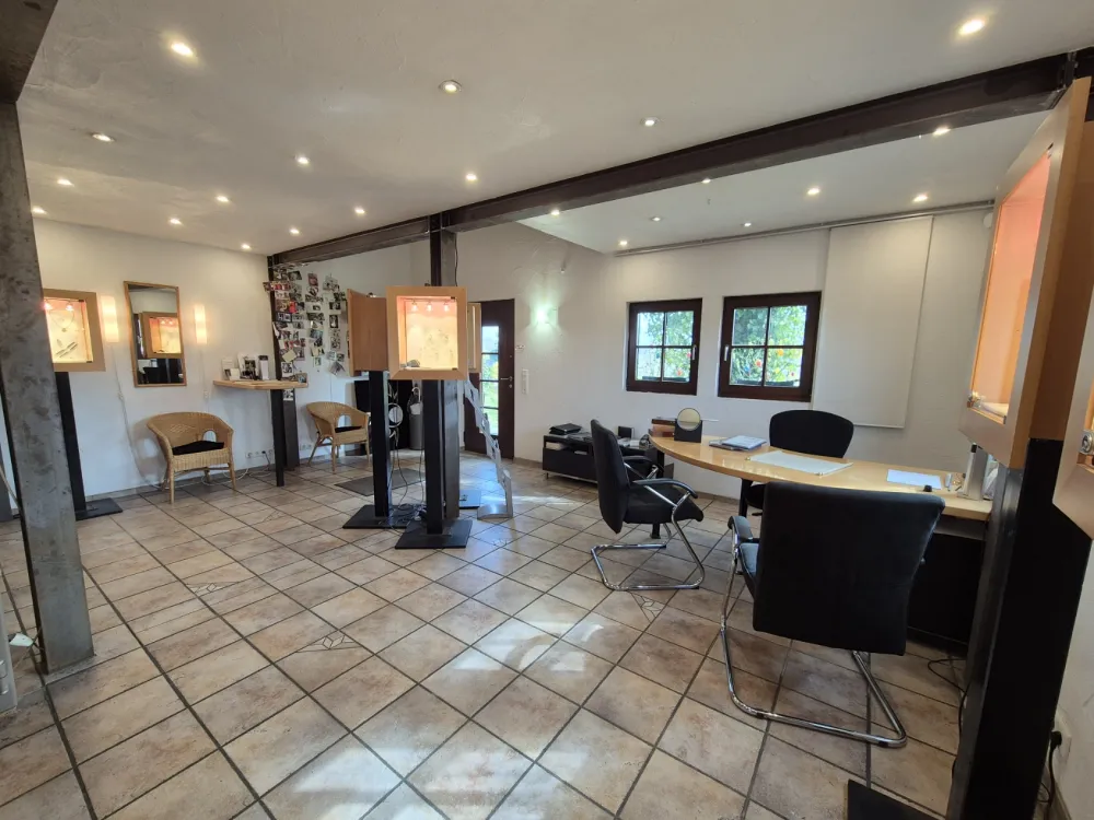 Herzlich Willkommen zur Präsentation