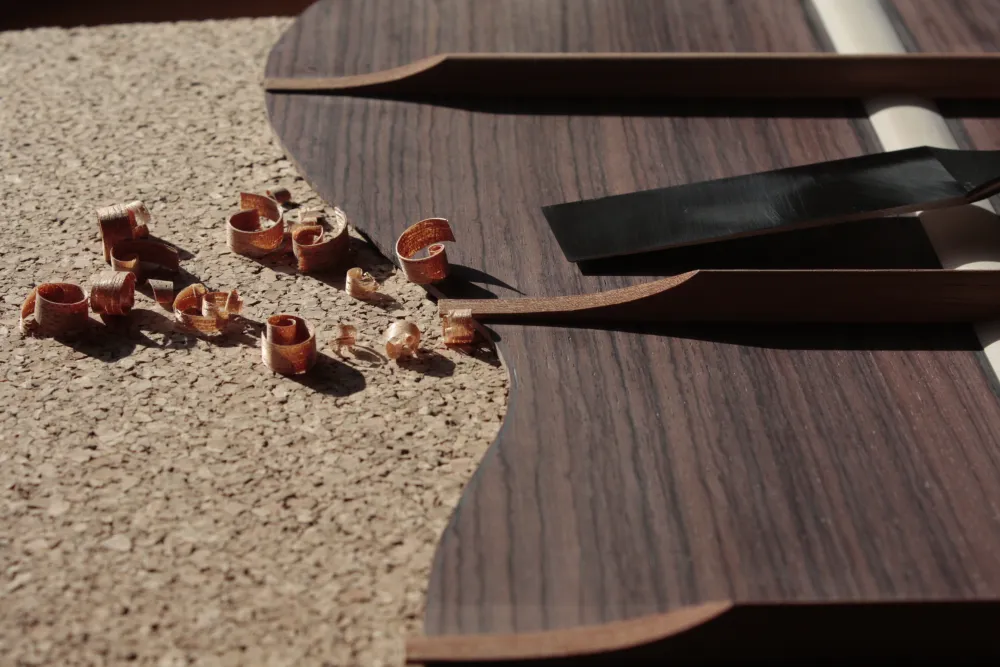 Klassische Gitarre von Leon Runde Boden