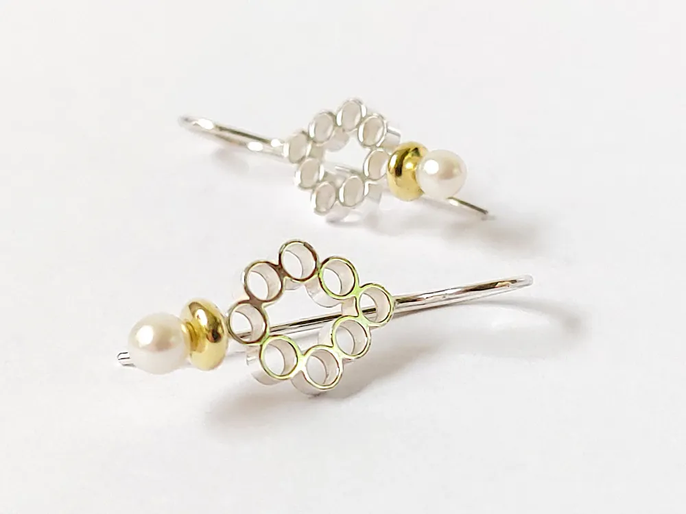Ohrringe mit Süsswasserperlen