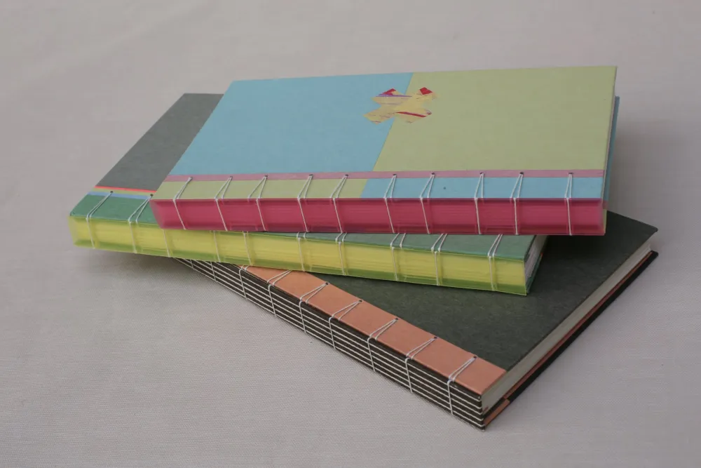 Klebstofffreie Criss - Cross Binding Klebstofffreie Criss-Cross Binding