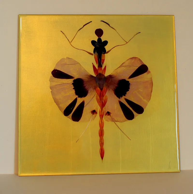 Tina Altus - Fliese "Ballerina" 30 x 30 Blütenkunstwerk in Epoxidharz
