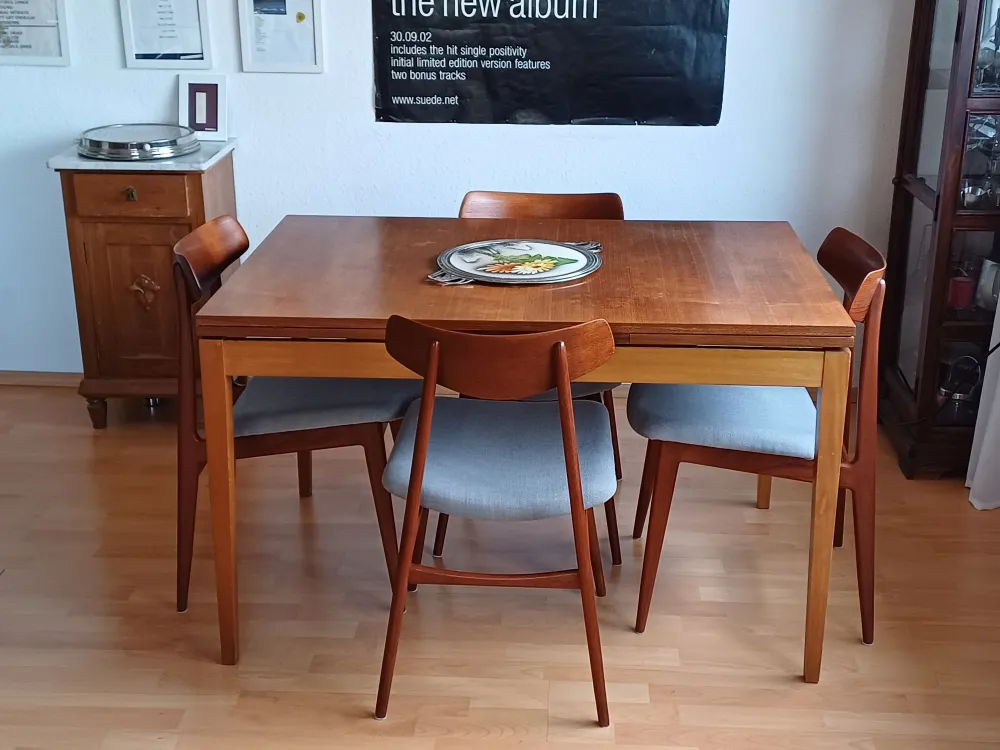 Esszimmerstühle aus Teakholz Esszimmerstühle aus Teakholz