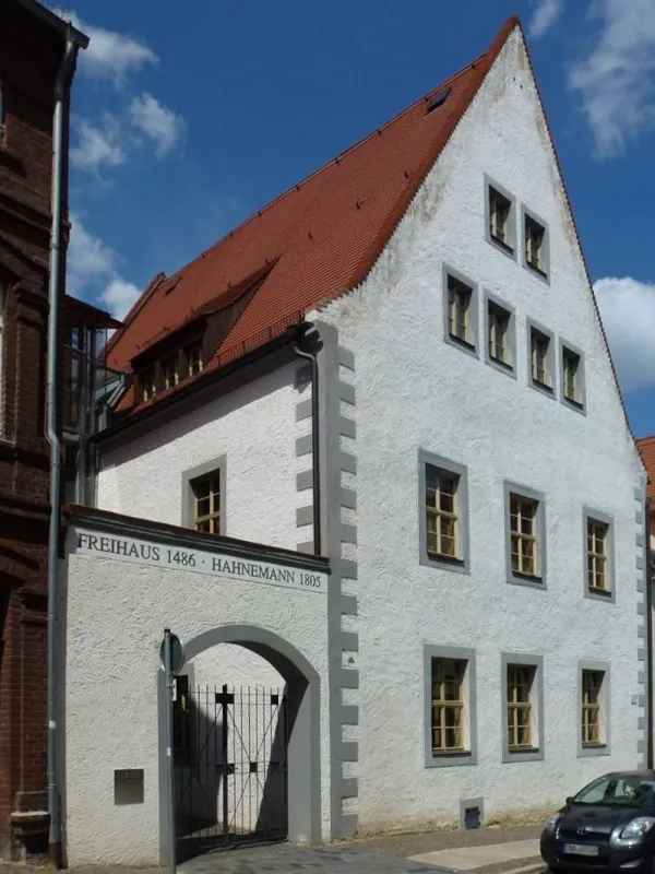 Frontansicht der kleinen Galerie