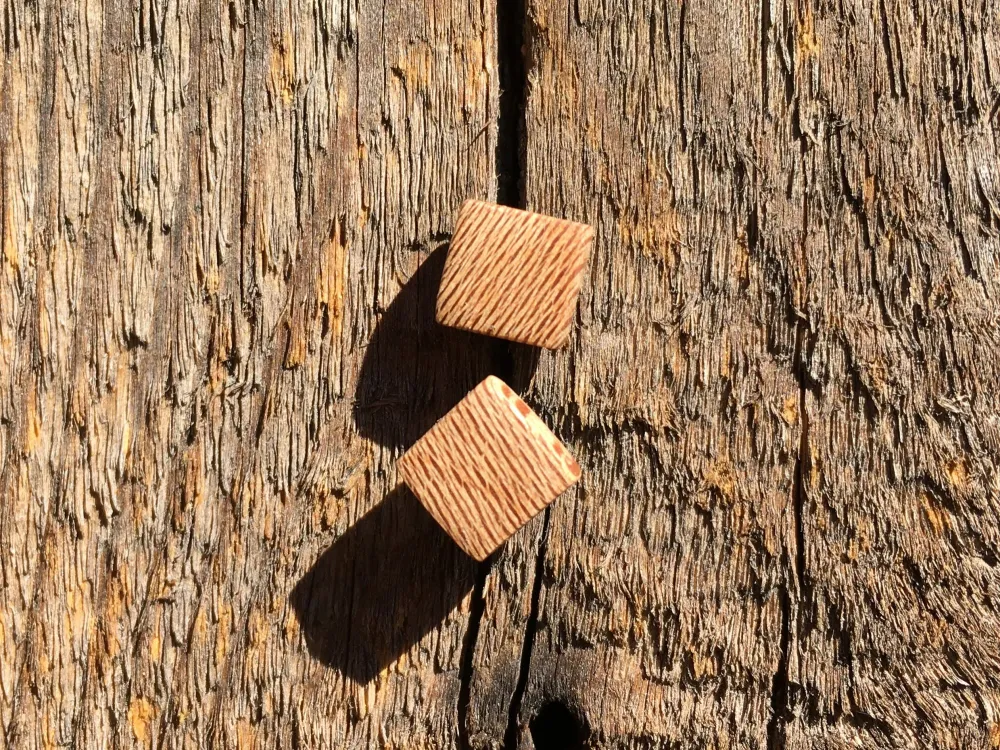 Nicola Fromme Ohrstecker aus Platane
