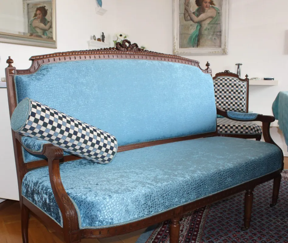 Französisches Sofa 19. Jahrhundert Französisches Sofa 19. Jahrhundert